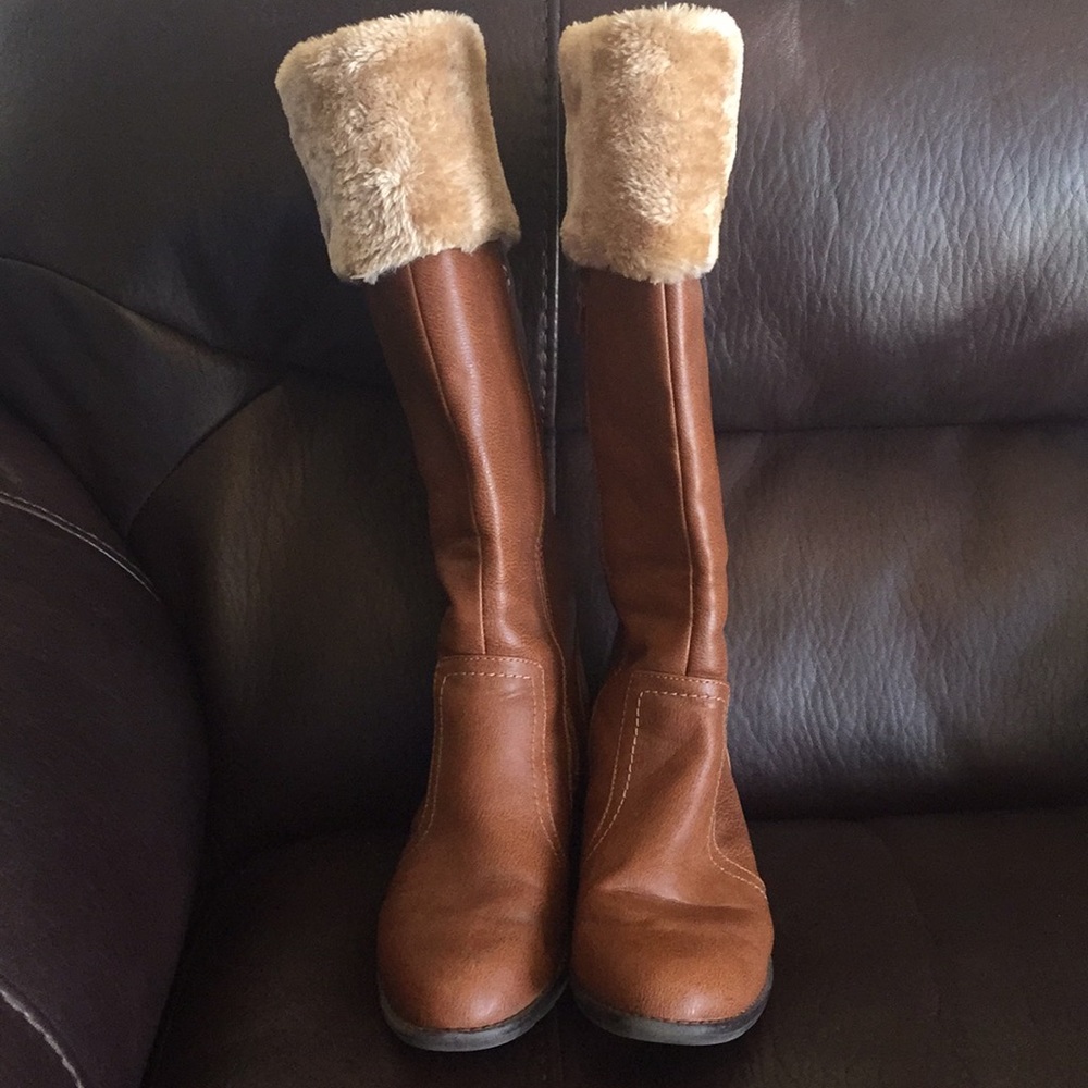 Softspots brown fur boots